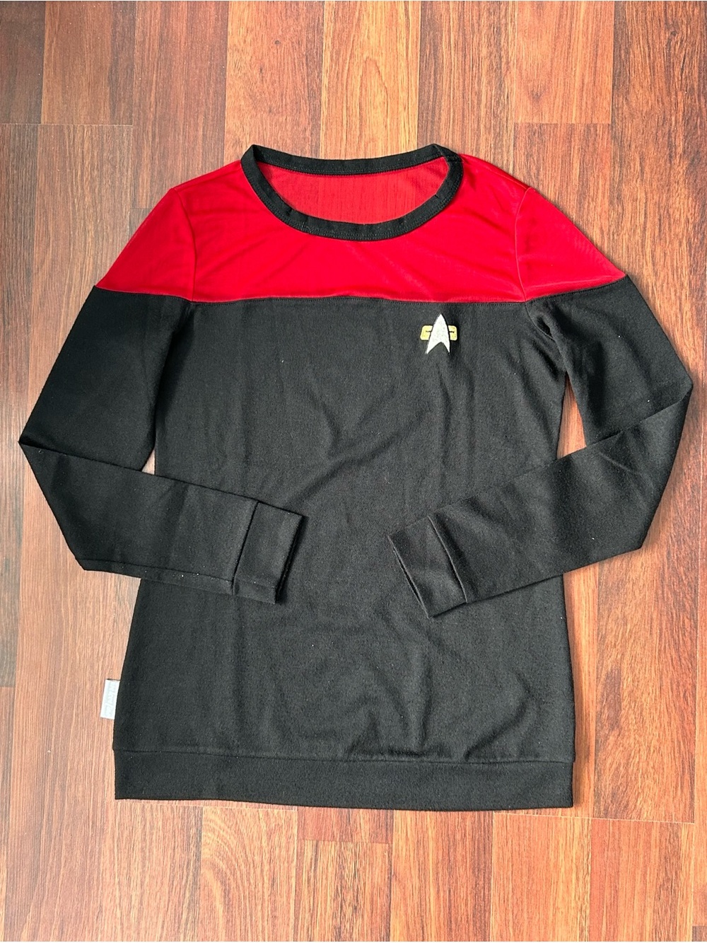 Star Trek Voyager Deep Space 9 uniform top